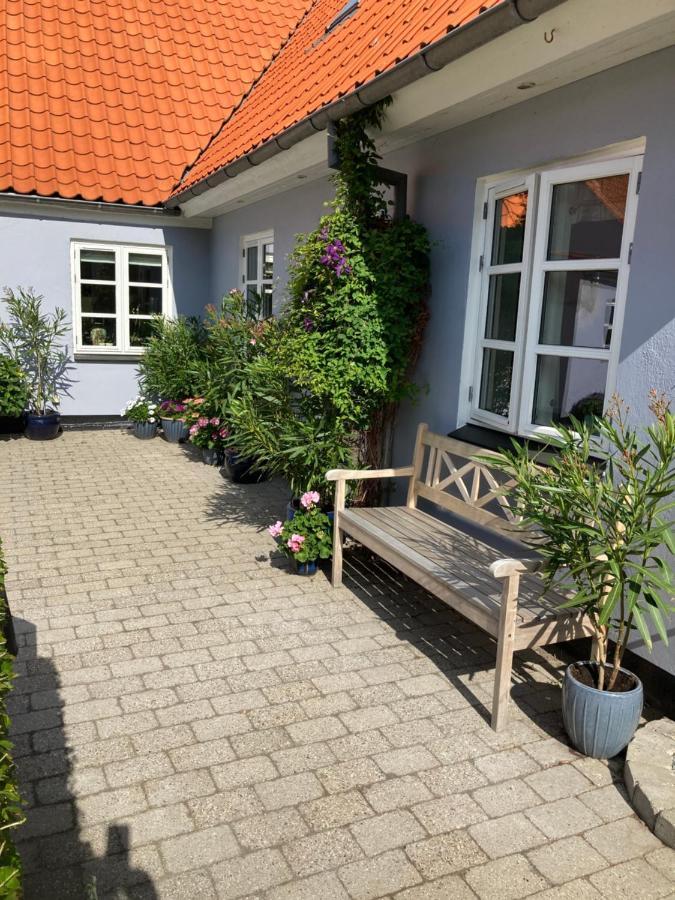 Ebeltoft Centrum Apartment Bagian luar foto