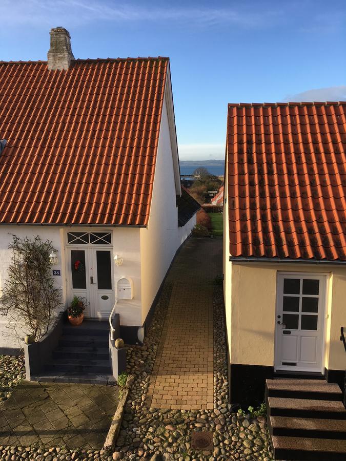 Ebeltoft Centrum Apartment Bagian luar foto